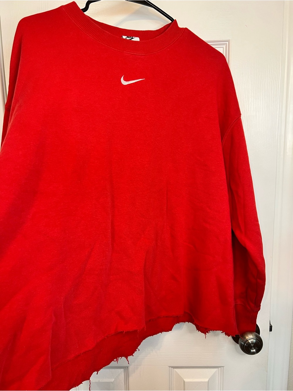 Nike Red Crewneck Sweatshirt with Swoosh | Raw hem